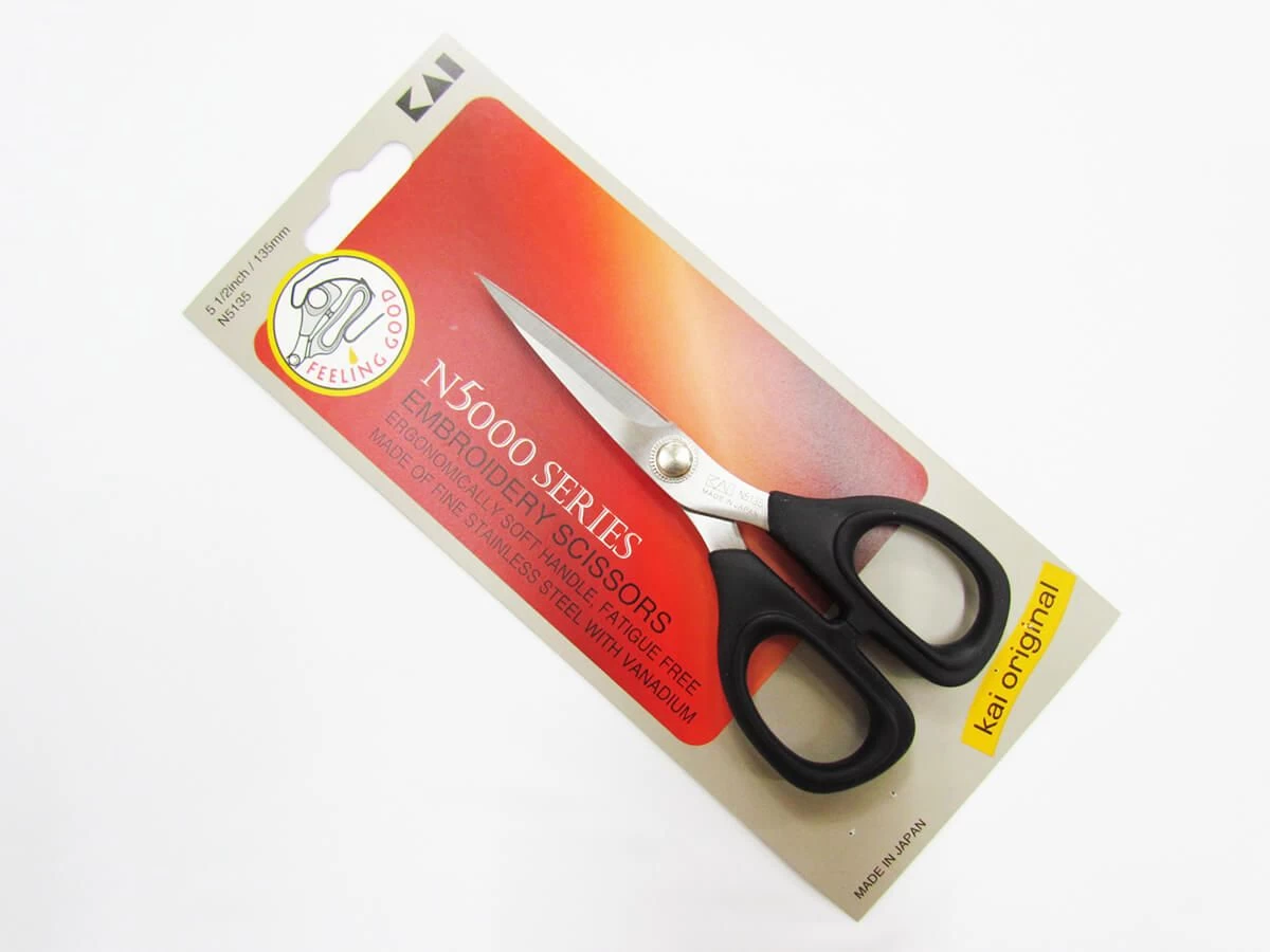 Kai N500 Series- Embroidery Scissors- 5 1/2 Inch / 135mm 3 Kai N500 Series- Embroidery Scissors- 5 1/2 Inch / 135mm
