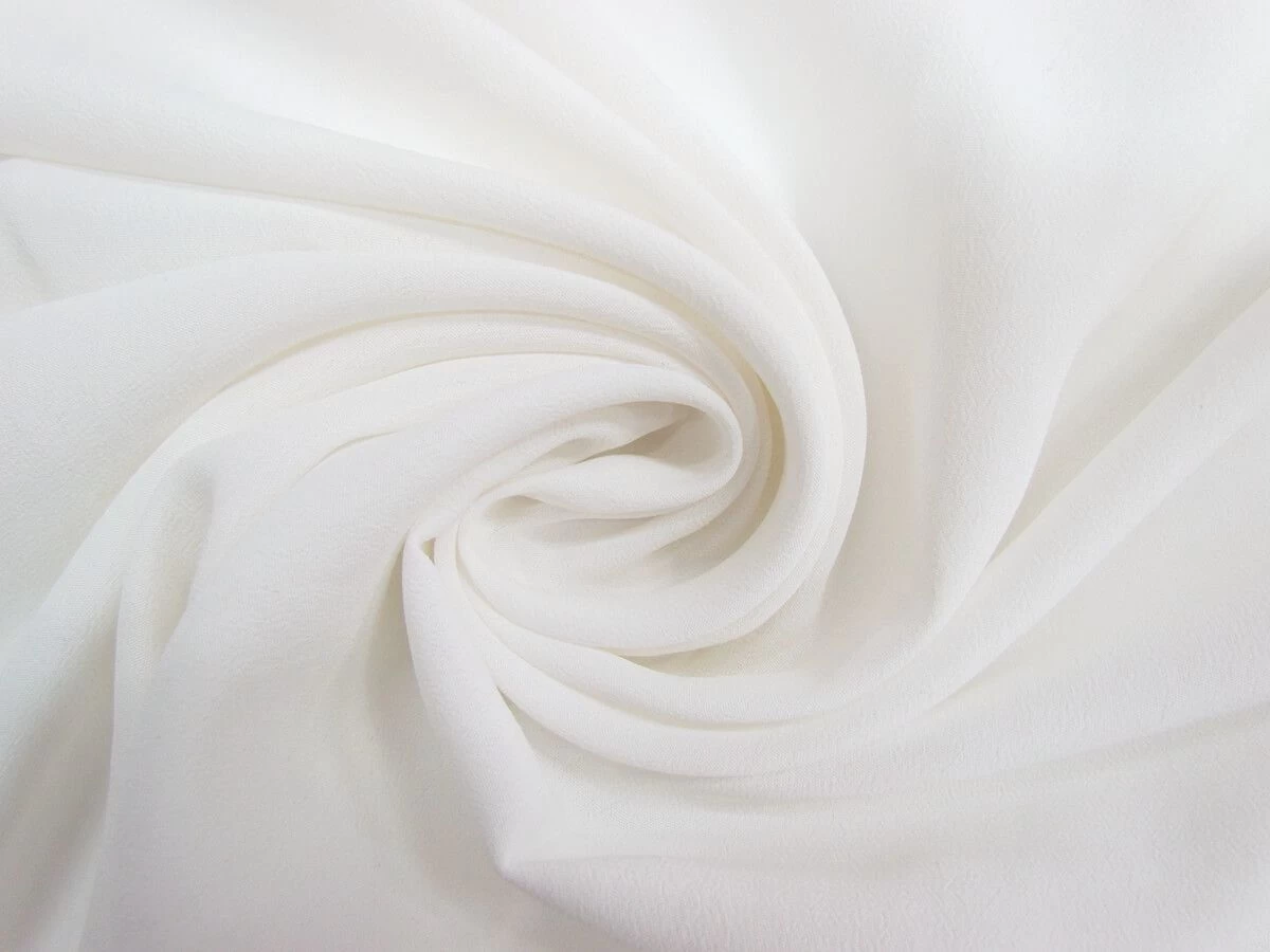 Viscose Crepe- Dreamy White #9032 3 Viscose Crepe- Dreamy White #9032