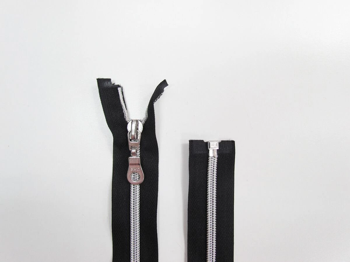 63cm Open End 2 Slider Zip- Black/Silver #TRW109 3 63cm Open End 2 Slider Zip- Black/Silver #TRW109