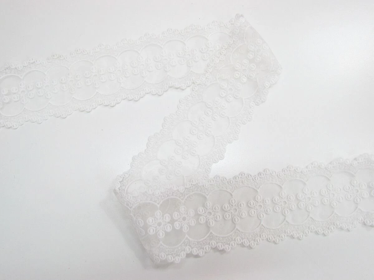 85mm Circle Scallop Embroidered Organza 145cm Piece #966 4 85mm Circle Scallop Embroidered Organza 145cm Piece #966 - Image 2